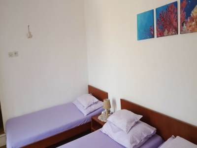 Apartment Rooms Milena - Triple Room with  External Private Bathroom - Features photo 12