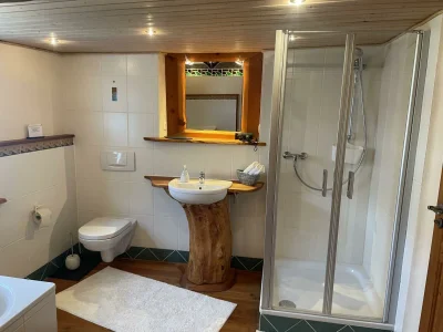 Apartment Ferienhaus, Dusche und Bad, WC, 3 Schlafräume - Outdoor photo 12