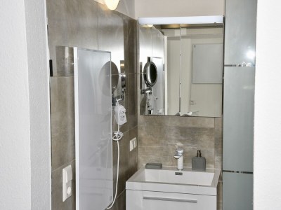 Apartment Appartement/Fewo, Dusche oder Bad, WC, 1 Schlafrau - Features photo 13