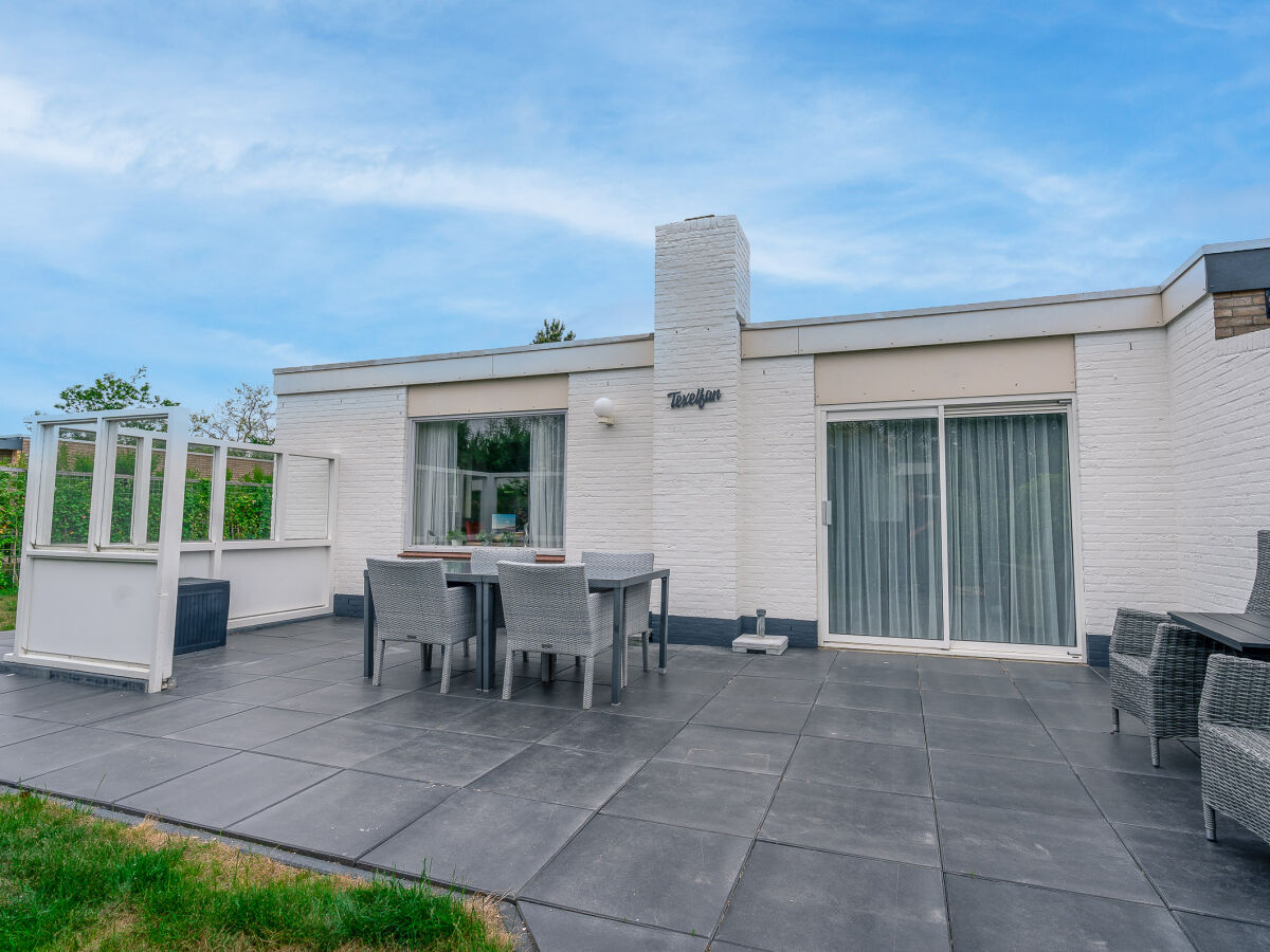 Bungalow Bungalows Hoogelandt - Outdoor photo 3