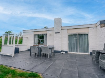 Bungalow Bungalows Hoogelandt - Outdoor photo 3