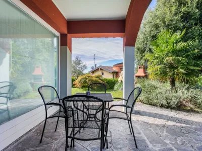 Villa Sunny Villa with Terrace - Outdoor photo 4