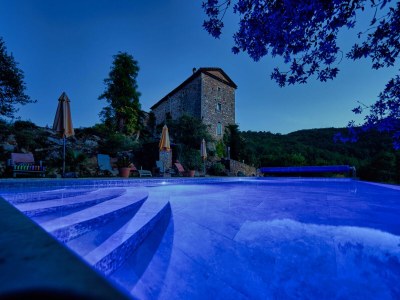 Holiday apartment Welcome to the countryside retreat Chatibot. in Saint Florent sur Auzonnet - Holiday apartment