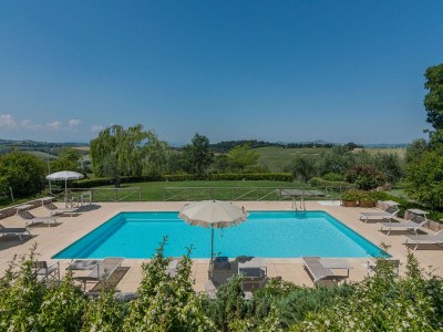 Villa Villa il Fiore e la Farfalla in Pesaro - Villa