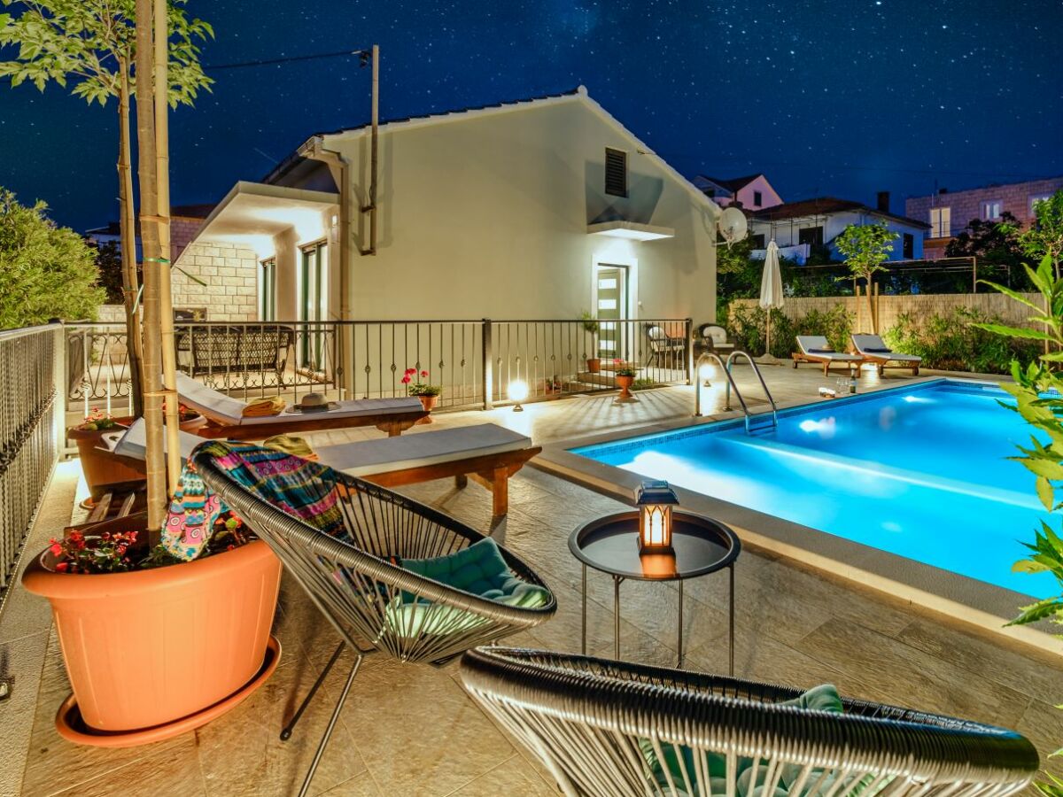 Holiday house Holiday Home Josipa - Outdoor photo 2