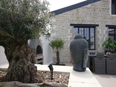 Holiday house Amazing villa in Nuaillé-d'Aunis with sauna - Outdoor photo 14