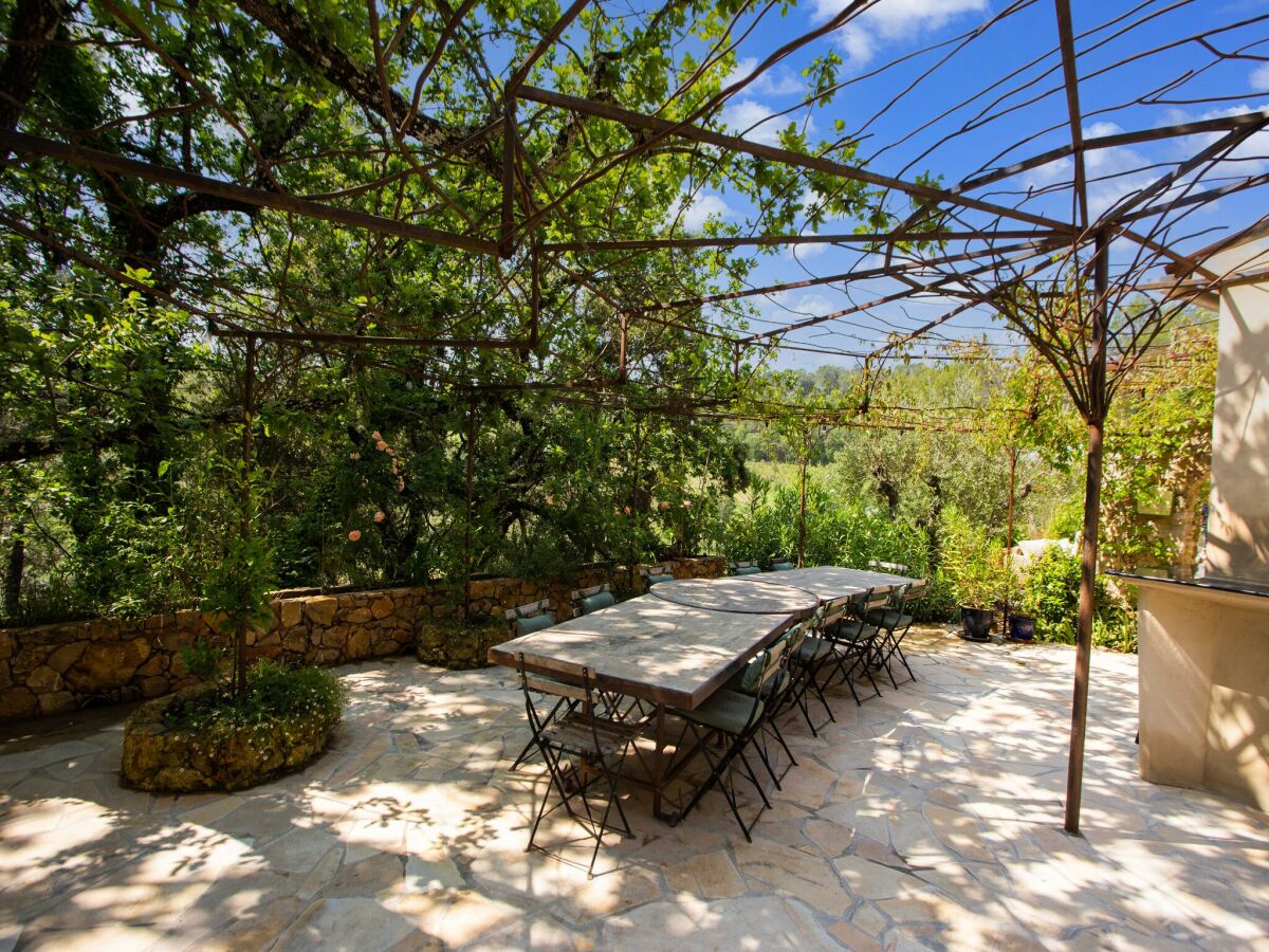 Holiday house Charming holiday home in Cotignac with private pool - Outdoor photo 5