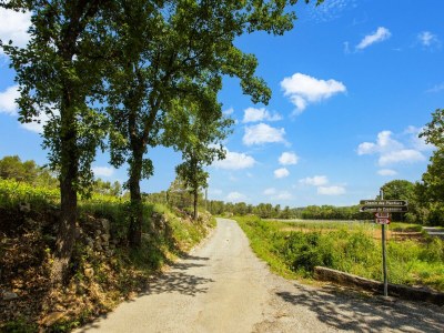 Holiday house Charming holiday home in Cotignac with private pool - Environment photo 38