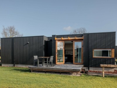 Holiday park Tiny House in Scharendijke near North Sea Beach - Outdoor photo 3