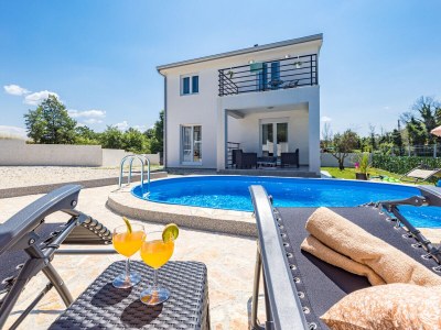 Villa Villa Jakov with Private Pool in Baderna - Villa