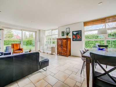 Holiday house Schönes Ferienhaus in Zeewolde mit Pool - Features photo 12