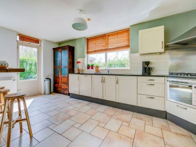 Holiday house Schönes Ferienhaus in Zeewolde mit Pool - Features photo 19