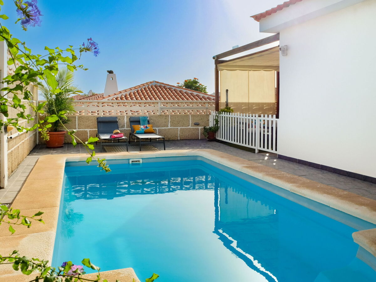 Holiday house La Marieta in Callao Salvaje with pool - Outdoor photo 2
