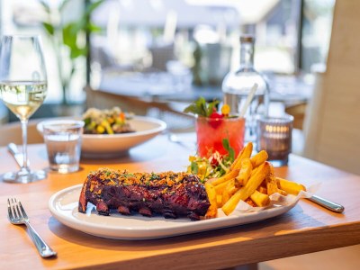 Holiday park Holiday Home by North Sea Beach in Nieuwvliet-Bad - Outdoor photo 25