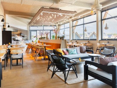 Holiday park Holiday Home by North Sea Beach in Nieuwvliet-Bad - Outdoor photo 28