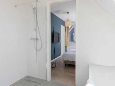 Holiday park Modern Retreat Near Beach - Features photo 10