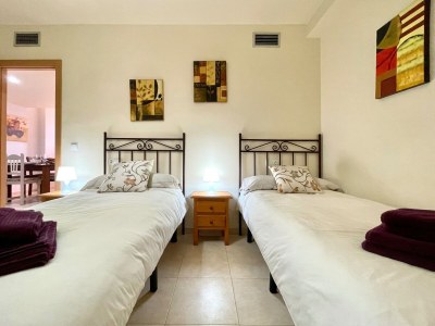 Apartment Apartment near beach with pools and hot tub - Features photo 11