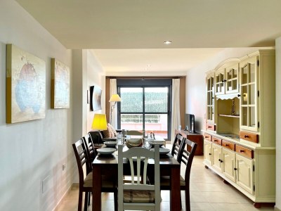 Apartment Apartment near beach with pools and hot tub - Features photo 14