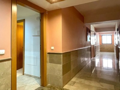 Apartment Apartment near beach with pools and hot tub - Features photo 21