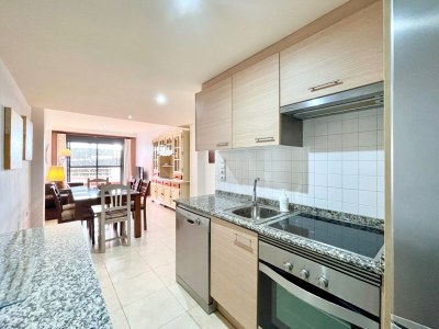 Apartment Apartment near beach with pools and hot tub - Features photo 23