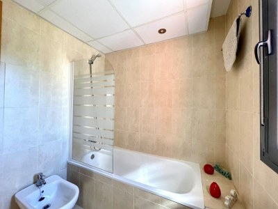 Apartment Wohnung nahe Strand mit Pools in Spanien - Features photo 30