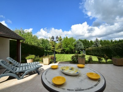 Holiday house Apartment in Faverolles in Strandnähe - Outdoor photo 8