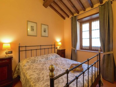 Villa Villa in Cortona mit Pool und Chiana Aussicht - Features photo 8