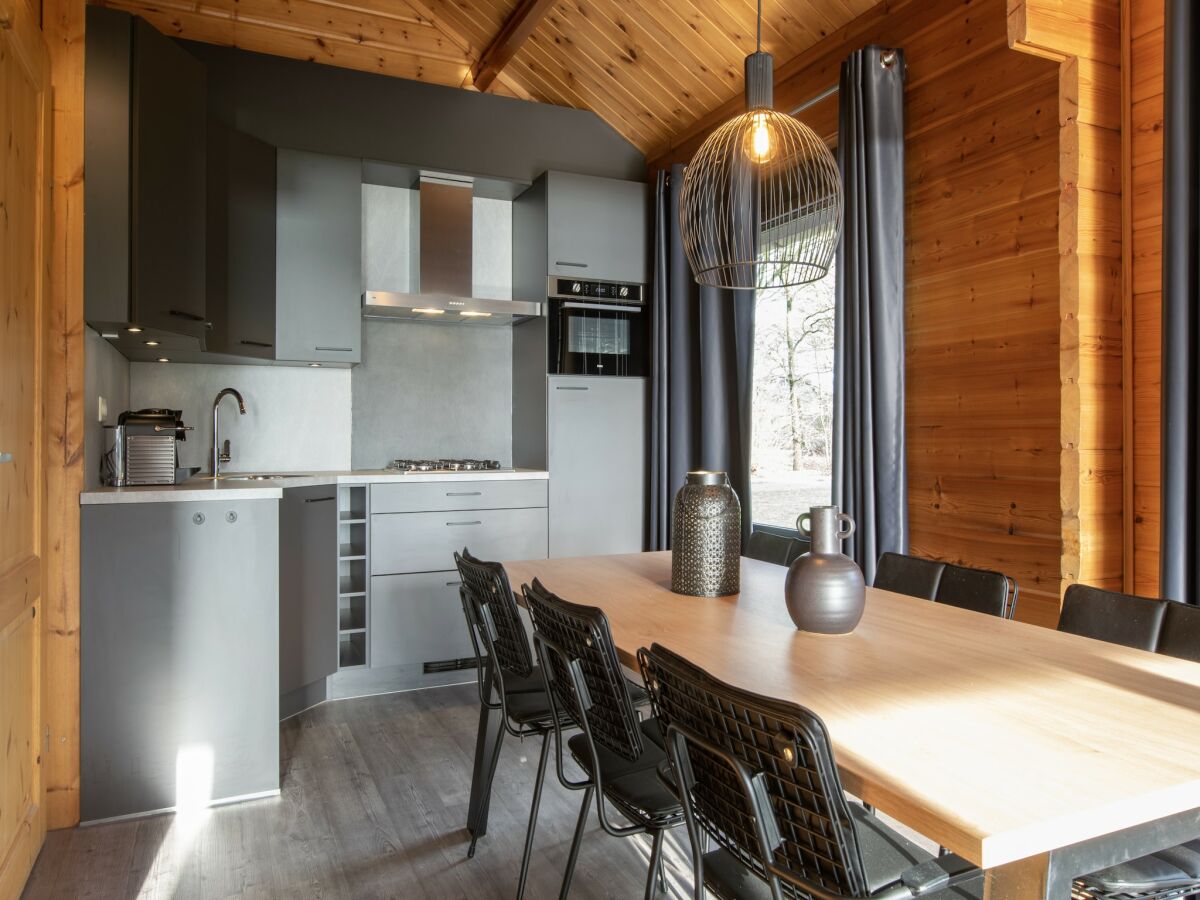 Holiday park Lodge by the Lake in Arcen's Tranquil Nature - Features photo 4