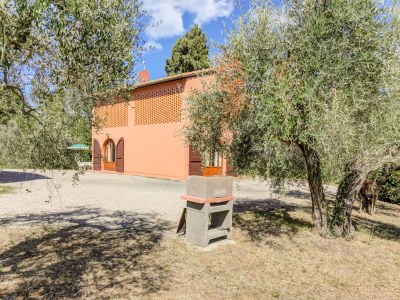 Apartment Apartment with Garden, Pool - Outdoor photo 3