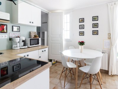 Holiday house Holiday Home in Gargas near Route des Ocres - Features photo 18