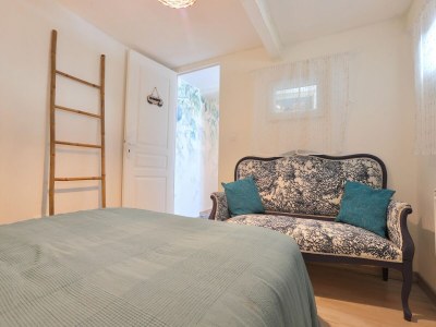 Holiday house Holiday Home in Gargas near Route des Ocres - Features photo 30