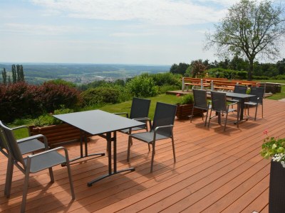 Apartment Neu! Apartment mit Balkon - Outdoor photo 3