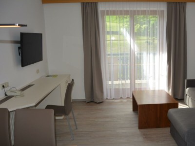 Apartment Neu! Apartment mit Balkon - Features photo 29