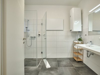 Apartment Appartement mit Seeblick und Terrasse/Balkon - Features photo 15