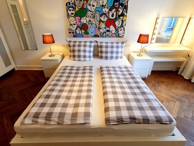 Holiday apartment Apartment Large 3 room apartment 2 separate bedrooms top city location 105 square meters in Berlin - Features photo 9