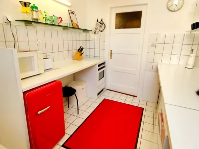 Holiday apartment Apartment Large 3 room apartment 2 separate bedrooms top city location 105 square meters in Berlin - Features photo 13