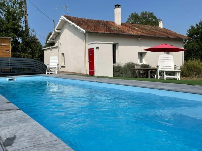 Holiday house Beautiful Holiday Home with Swimming Pool - Outdoor photo 7