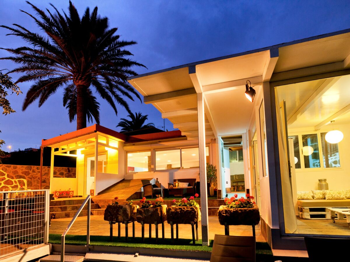 Villa Villa in Spanien mit Pool und Garten