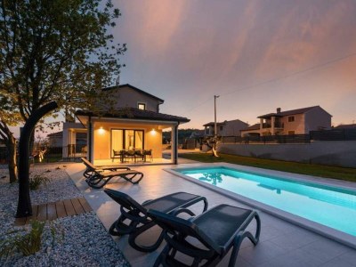 Villa Stefany with pool - Outdoor photo 3