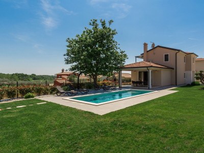 Villa Stefany with pool - Outdoor photo 5