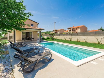 Villa Stefany with pool - Outdoor photo 8