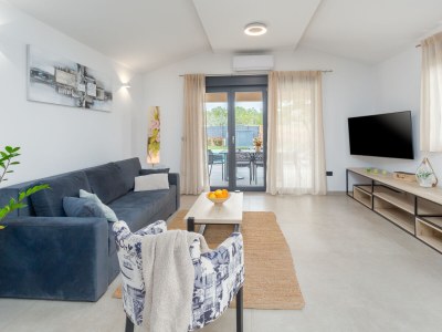 Villa Stefany with pool - Features photo 20