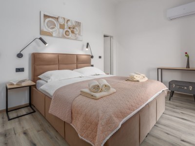 Villa Stefany with pool - Features photo 28