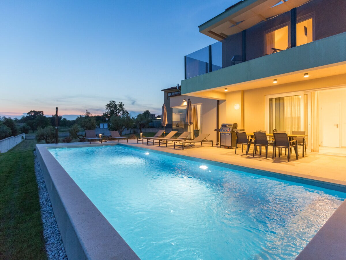 Villa Bella N with pool - Outdoor photo 3