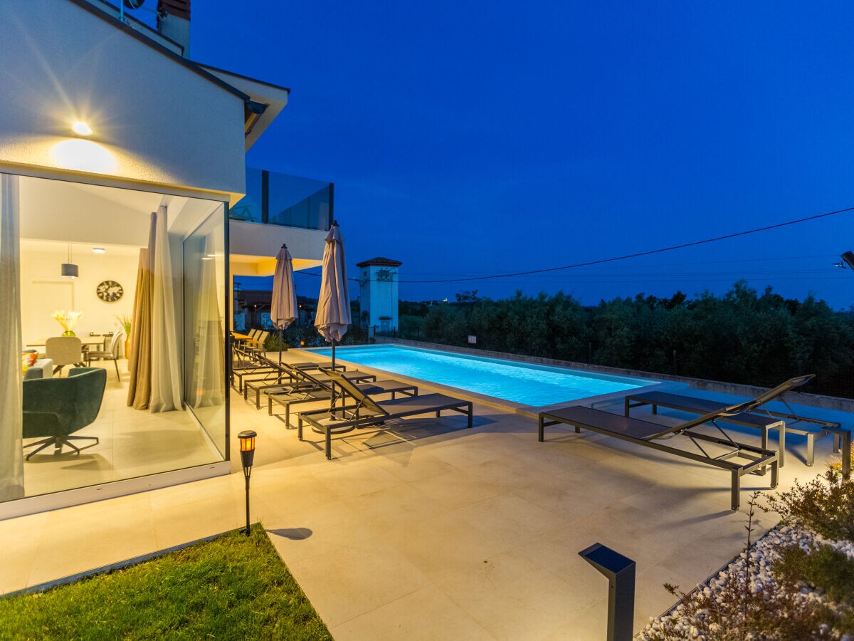 Villa Bella N with pool - Outdoor photo 4