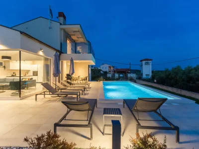 Villa Bella N with pool in Višnjan - Villa