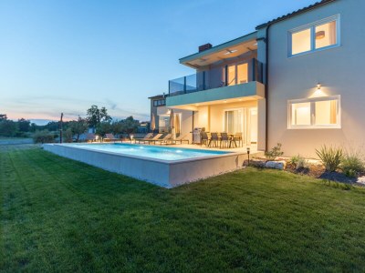 Villa Bella N with pool - Outdoor photo 9