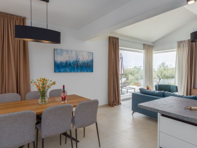 Villa Bella N with pool - Features photo 22