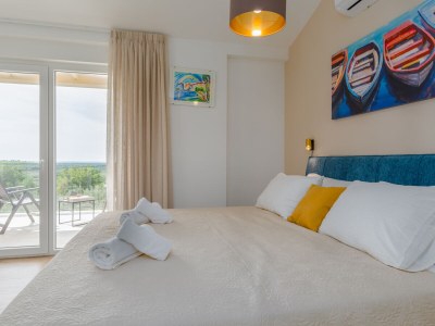 Villa Bella N with pool - Features photo 33