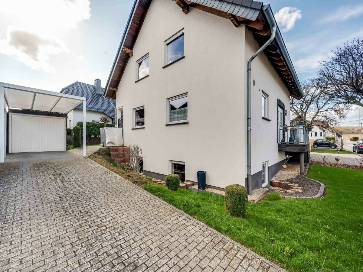 Apartment Tranquil Getaway in Scenic Roes